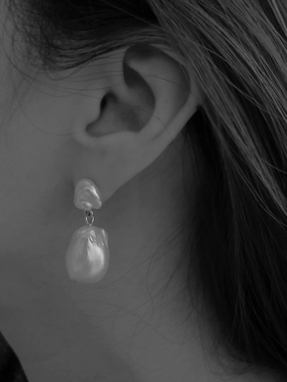 pebbles pearls earring