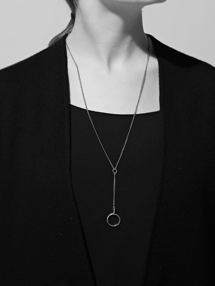 circle simple necklace